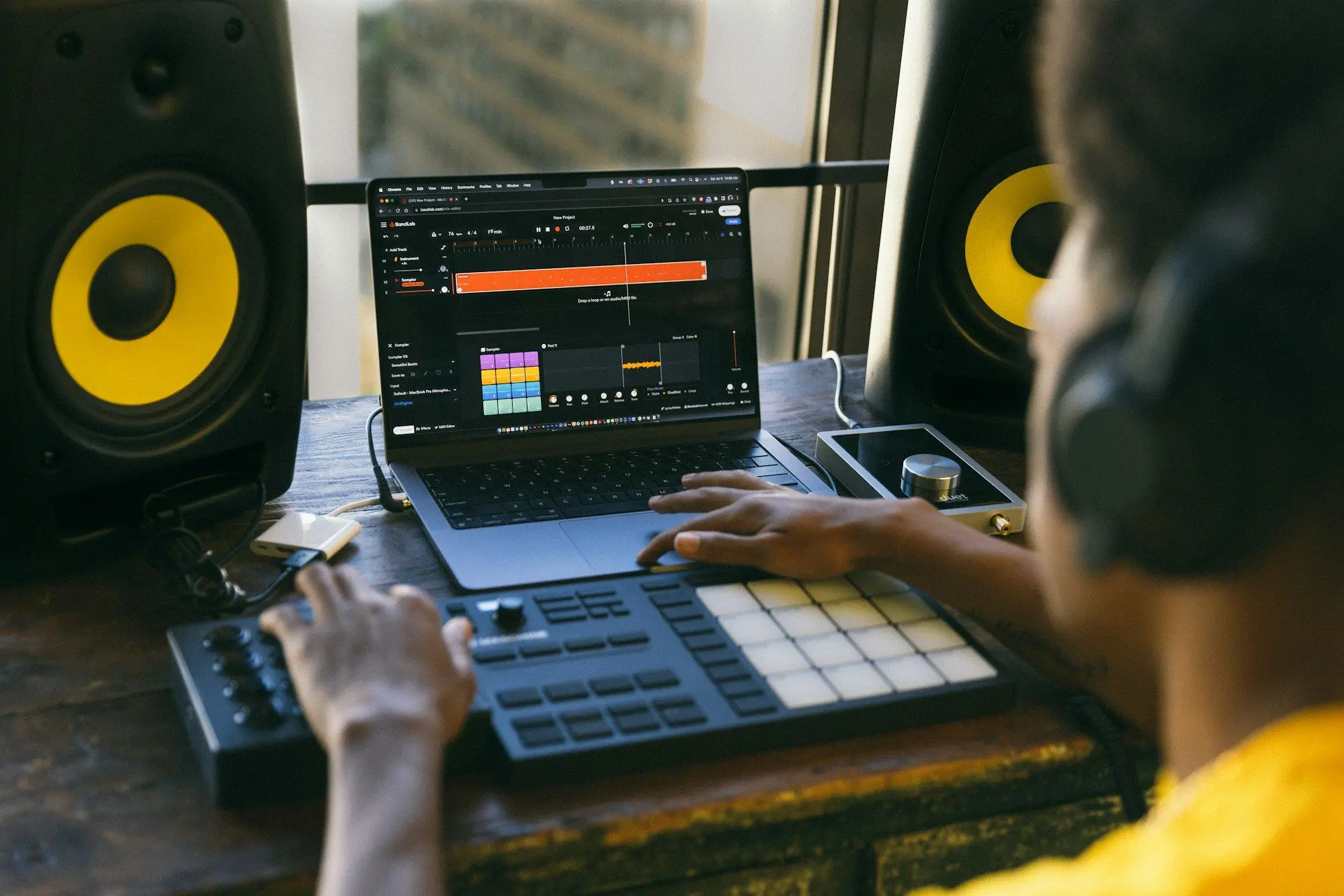 Royalty-Free Editable Vocal Samples: The Ultimate Guide for Producers and Musicians