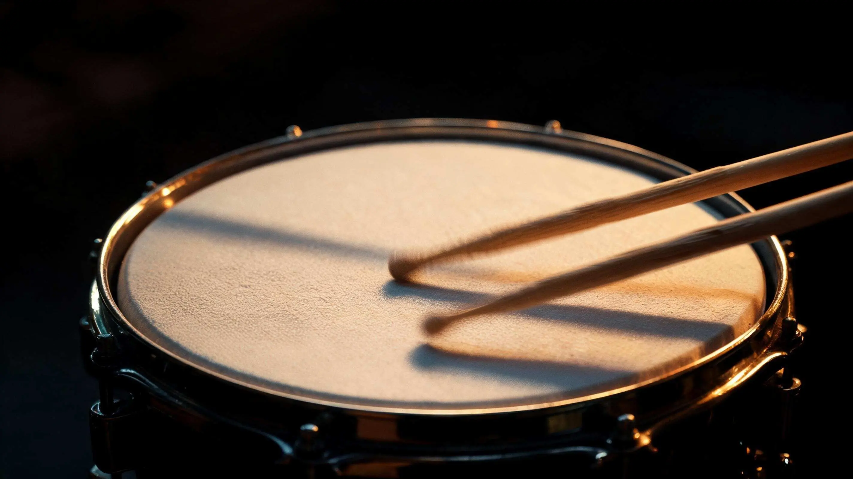 Snare Music: From Basic Rudiments to Modern Production